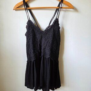 NWT MAURICES BLACK LACED CAMI TANK SIZE SMALL/MED